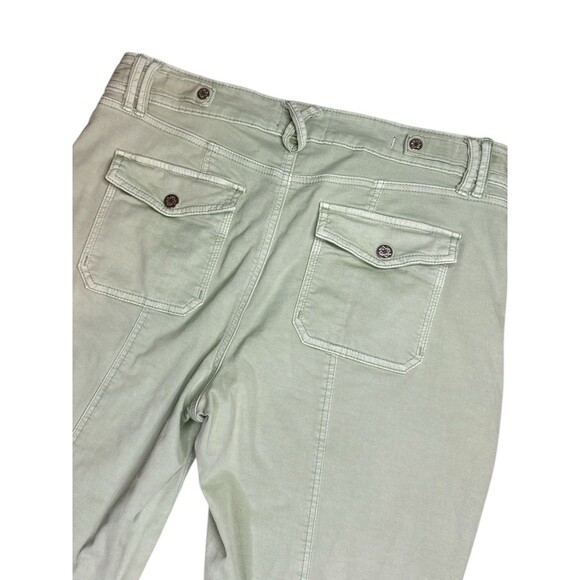 WHBM Sage Green Mid Rise Straight Crop Pants Pret-A-Pedi Size 10 Stretch Utility - Picture 11 of 11